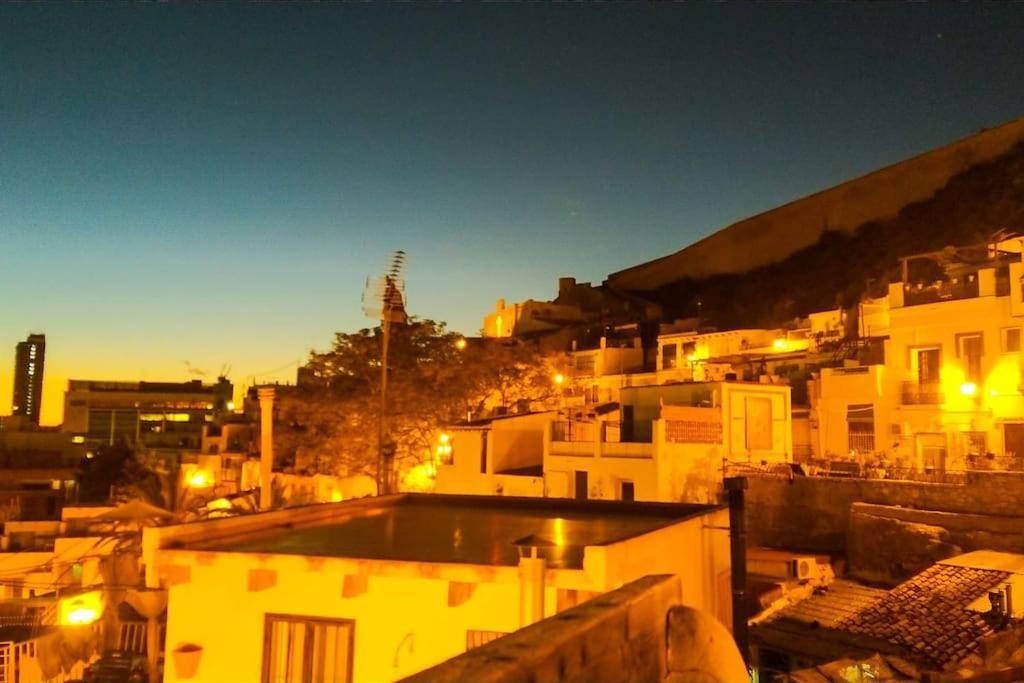 Vila Casa Colorista En El Casco Antiguo Alicante Exteriér fotografie